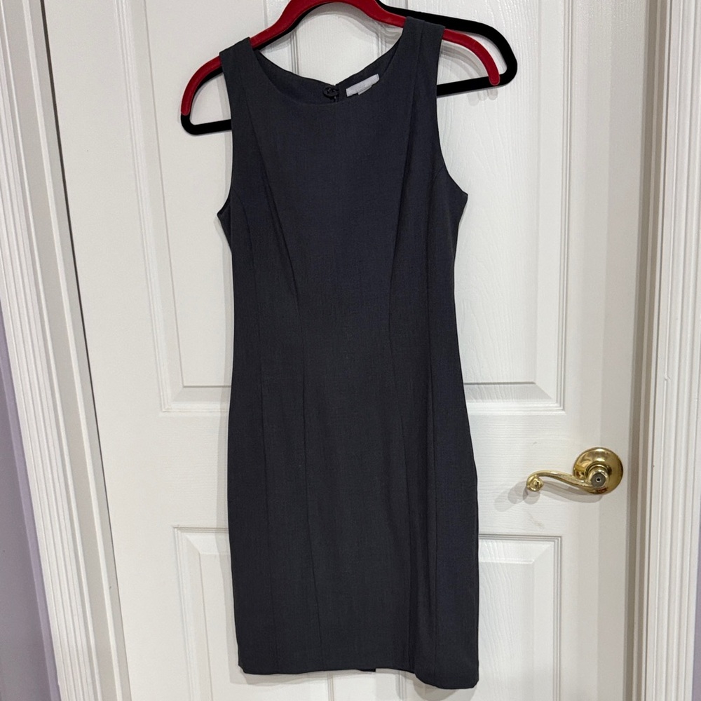 H&M Sleeveless Sheath Dress